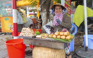 Món ăn vặt dân dã thành đặc sản miền Tây