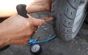 Có nên vá dùi lốp không săm?