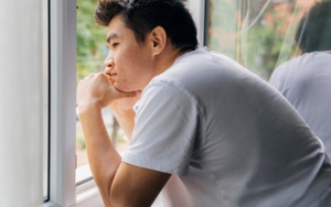 Tôi sợ vợ sẽ xa lánh khi biết nghề nghiệp của mình