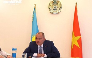 Kazakhstan muốn hợp tác đường sắt với Việt Nam