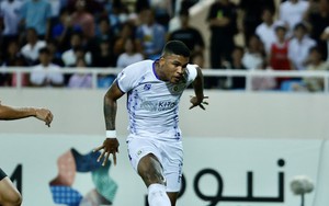 Tiền đạo bị Hà Nội FC thanh lý dạt sang Thai League, khoác áo CLB sắp rớt hạng