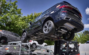 Bimmer sẽ không muốn thấy cảnh này: Mỗi năm có 10.000 xe BMW bị phá tại đây, nhiều chi tiết bị ép nát thành khối