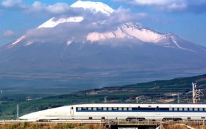Tàu cao tốc Shinkansen Nhật Bản thay đổi đường sắt thế giới thế nào?