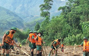 Vụ sạt lở khiến 60 người chết ở Làng Nủ: Dừng tìm kiếm, còn 7 người mất tích