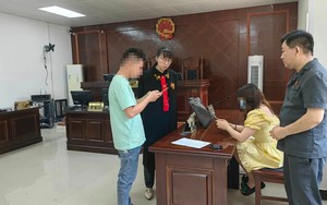 Người đàn ông đến hơn 52 siêu thị mua thực phẩm đã hết hạn rồi đòi bồi thường, tòa án khẳng định: Anh sẽ chẳng nhận được 1 xu nào