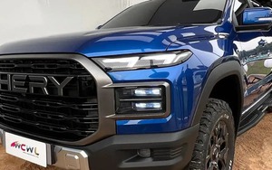 Bán tải Trung Quốc mới lộ diện này sẽ cạnh tranh Ranger, Hilux, có cả máy xăng turbo và hybrid, nhiều đồ chơi off-road đi kèm