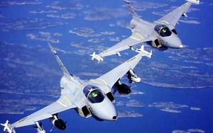 Tiêm kích JAS 39 Gripen là lựa chọn phù hợp hơn F-16 và Mirage 2000