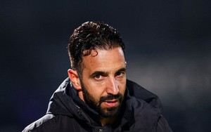 HLV Amorin ra mắt MU ngay ở đại chiến Chelsea cuối tuần này?