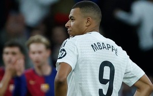 Kylian Mbappe vẫn đang thích nghi với cuộc sống tại Bernabeu, nhưng phải chăng Messi và Ronaldo đã đặt ra cái ngưỡng quá cao