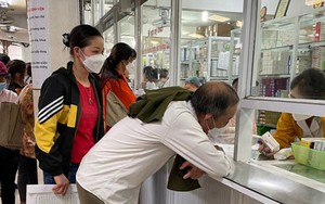 Bộ trưởng Đào Hồng Lan trả lời câu hỏi khi bệnh viện công hết thiếu thuốc?