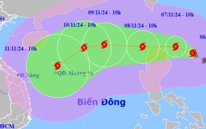 Bão Yinxing rất mạnh, giật cấp 16 đang di chuyển vào Biển Đông