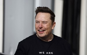 Elon Musk tự hủy kế hoạch nhiều người chờ mong của Tesla - Vô tình 'dọn đường' cho VinFast?