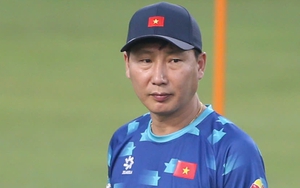 HLV Kim Sang-sik "tất tay" cho AFF Cup, mời huyền thoại dự 4 kỳ World Cup giúp sức cho tuyển Việt Nam