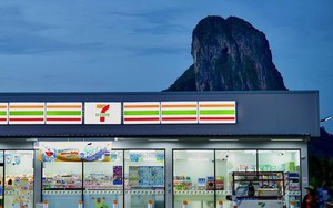 Bức ảnh tưởng bình thường nhưng khiến một cửa hàng 7-Eleven ở Thái Lan bỗng thành "hiện tượng mạng", chuyện gì xảy ra?