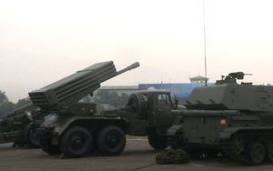 QĐND Việt Nam 'trình làng' nhiều vũ khí tự sản xuất tại triển lãm Quốc Phòng