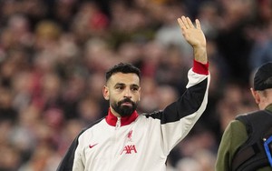 Salah lập kỷ lục rồi gửi thông điệp chia tay Liverpool