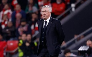 Phản ứng của HLV Ancelotti sau khi Mbappe tiếp tục đá hỏng phạt đền