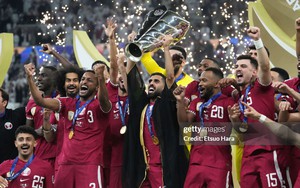 3 lần thủng lưới vì penalty, tuyển Jordan ngậm ngùi nhìn Qatar nâng cao chiếc cúp vô địch Asian Cup