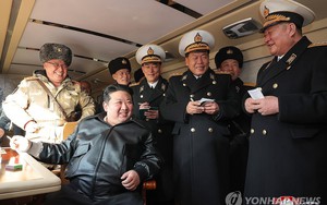 Ông Kim Jong Un hài lòng vụ phóng tên lửa của Triều Tiên: 1 yếu tố liên quan đến Nga khiến Seoul lo ngại