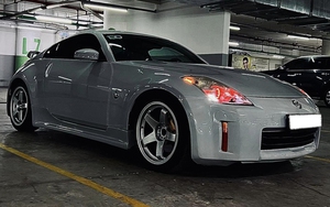 'Xe chơi' Nissan 350Z sau 13 năm vẫn có giá bán lại gần 1 tỷ đồng: Độ nhiều chi tiết, người bán nói 'zin hoàn hảo'