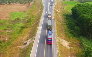 Thủ tướng yêu cầu đẩy nhanh nâng cấp các tuyến cao tốc quy mô 2 làn xe
