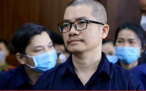 Cưỡng chế 272 miếng kim loại vàng, 9 ô tô của Nguyễn Thái Luyện để thi hành án