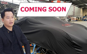 Hoàng Kim Khánh khoe ảnh Koenigsegg Regera đang về Việt Nam cùng garage chật kín xe, CĐM thắc mắc: ‘Sao còn chỗ cho siêu phẩm’