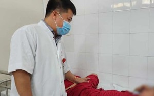 Nghịch pháo không rõ nguồn gốc, 4 trẻ em ở Thừa Thiên - Huế suýt mất mạng