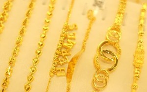 Giá vàng hôm nay 10/3: Tiếp tục tăng, lập kỷ lục mới