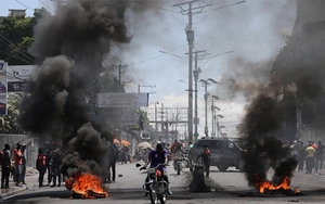 Haiti khủng hoảng nghiêm trọng, cộng đồng quốc tế hối thúc chuyển đổi chính trị