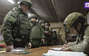 Video quân nhân Nga bỏ phiếu bầu tổng thống