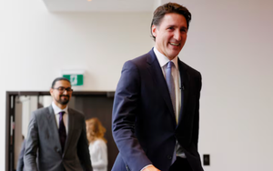 Thủ tướng Canada nói ngày nào cũng nghĩ đến chuyện bỏ việc