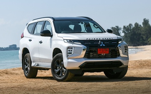 Mitsubishi Pajero Sport 2024 ra mắt: Ít thay đổi, động cơ Triton mới nhưng hơn 3 mã lực, giá quy đổi từ 953 triệu đồng