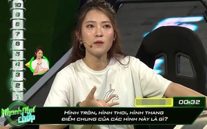 Đố vui: Cái gì càng giữ càng phải buông?