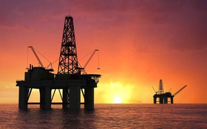 Nga, Ả rập Xê út và một loạt quốc gia OPEC+ gia hạn thời gian cắt giảm sản lượng dầu tới cuối tháng 6
