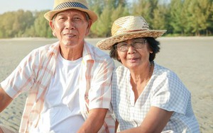 Nghỉ hưu, vợ chồng U70 định rút 1,7 tỷ mua nhà dưỡng già, vì lời con dâu mà tậu ô tô, du lịch quanh năm