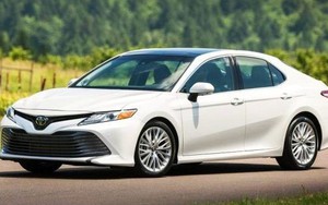 Không còn ngày tháng xưng vương như ở Việt Nam, Toyota Camry phải chịu cảnh 'gục ngã' tại quốc gia này bởi một cái tên, doanh số khủng gấp hơn 11 lần