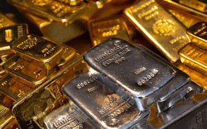 Một kim loại quý bỗng lên "cơn sốt" tại quốc gia tiêu thụ vàng lớn thứ 2 thế giới: Nhập khẩu tăng 260%, xu hướng sinh lời tốt hơn cả vàng