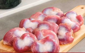 Những bộ phận bẩn nhất của gà không nên ăn
