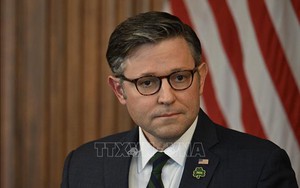 Chủ tịch Hạ viện Mỹ công bố chi tiết dự luật gói viện trợ mới cho Ukraine