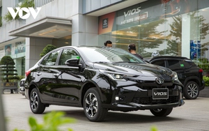 Toyota Vios giảm sốc chỉ còn hơn 400 triệu đồng, rẻ như xe hạng A