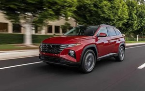 Sau 3 tháng tăng giá, Hyundai Tucson bất ngờ "quay xe" giảm mạnh trong phân khúc khốc liệt nhất thị trường