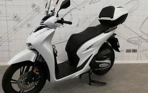 Honda SH 2024 ra mắt màu mới: đã đẹp lại còn sang, giá gần 100 triệu nhưng không phải có tiền là mua được!