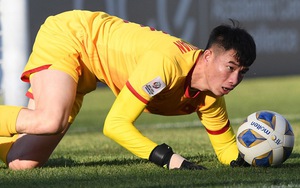 Thủ môn U23 Việt Nam ngậm ngùi: "U23 Iraq chỉ có bài dạt biên rồi tạt vào, vậy mà…"