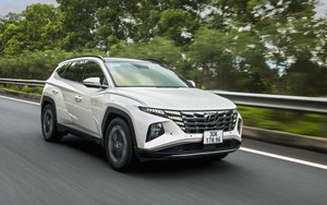 Thị trường ô tô Việt Nam trong cơn khủng hoảng: Hyundai Thành Công lần thứ 2 giảm giá Tucson, ưu đãi mạnh cho Santa Fe