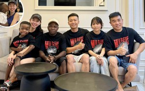 Bức ảnh gây nổ MXH: Quang Linh Vlogs hội ngộ Thùy Tiên, Lôi Con nhanh trí có hành động "gỡ gạc" sai lầm 2 năm trước!