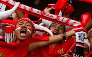 CĐV Indonesia lại có hành vi vừa ngu ngốc vừa gây phẫn nộ sau động thái xin lỗi từ PSSI