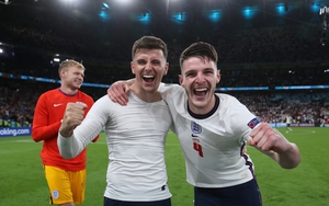 Đôi bạn Mason Mount và Declan Rice: hai chọn lựa – hai ngã đường tới đỉnh cao