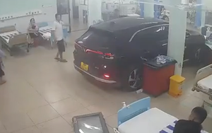 Ô tô lao thẳng vào phòng cấp cứu Bệnh viện Nhi đồng Đồng Nai