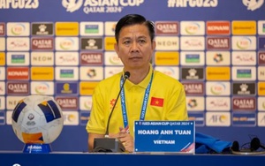 HLV Hoàng Anh Tuấn bất ngờ nhận lời tán dương từ báo Trung Quốc vì “dấu ấn đặc biệt”